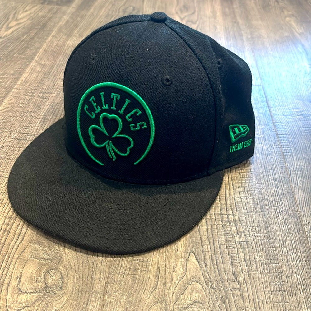 Boys Celtics hat